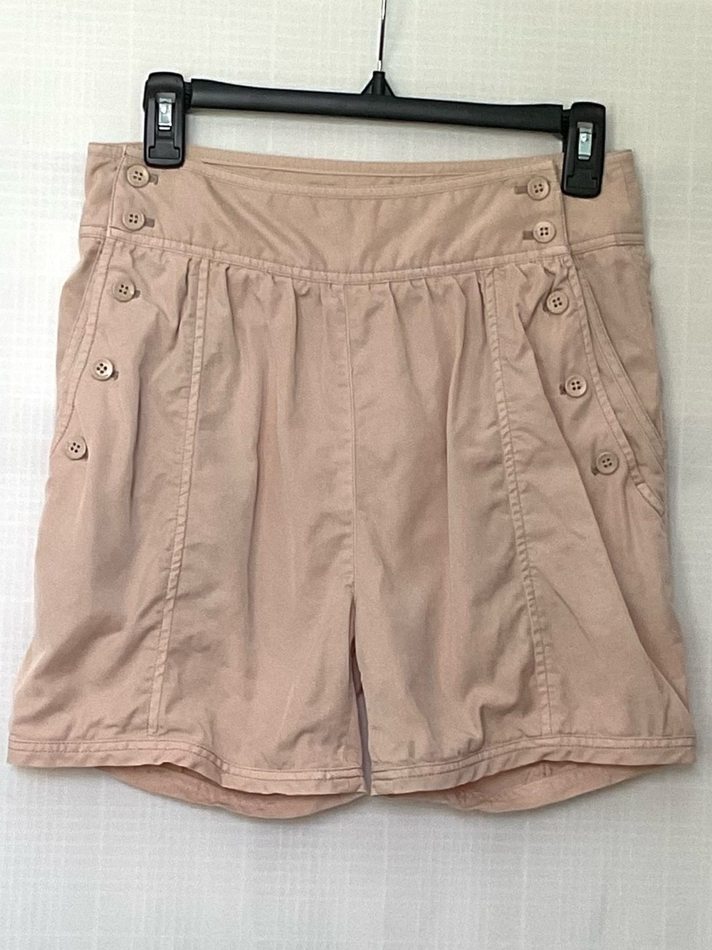 Aritzia Wilfred Tan Women's Shorts